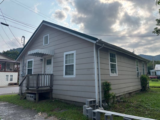 306 3RD ST, PINEVILLE, KY 40977 - Image ff95bdffd217e8dfd7e5c38e819211f3/772432842
