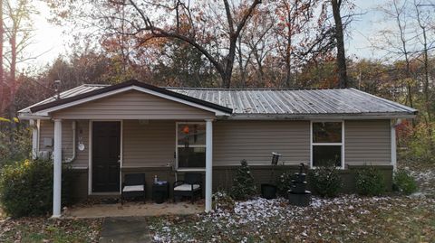 Photo of 112 Foxwood Drive, Burnside, KY 42519 (MLS # 25505844)
