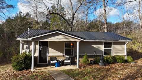 Photo of 112 Foxwood Drive, Burnside, KY 42519 (MLS # 25505844)