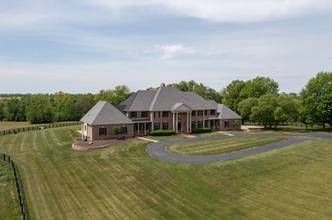 Property photo of 4664 Lexington Road, Winchester, KY 40391