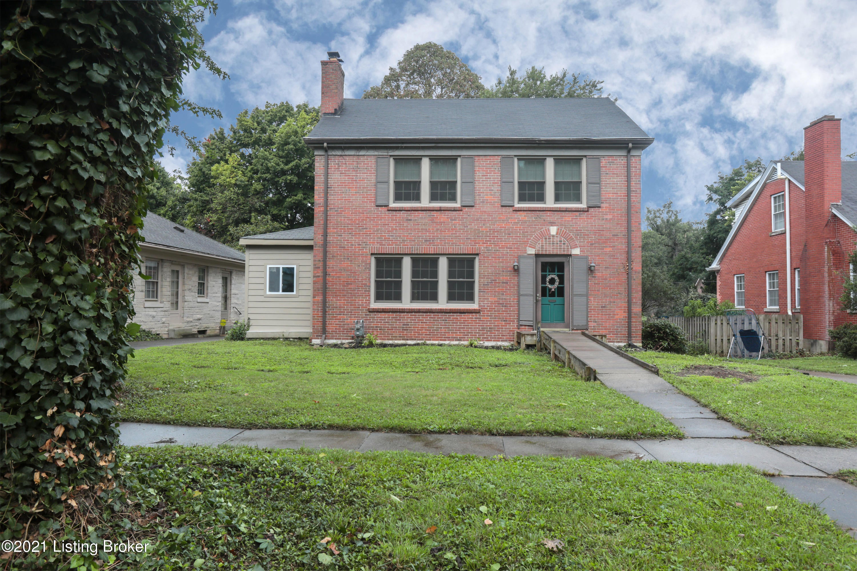 Photo 1 of 46 — 310 Cassidy Ave, Lexington, KY 40502