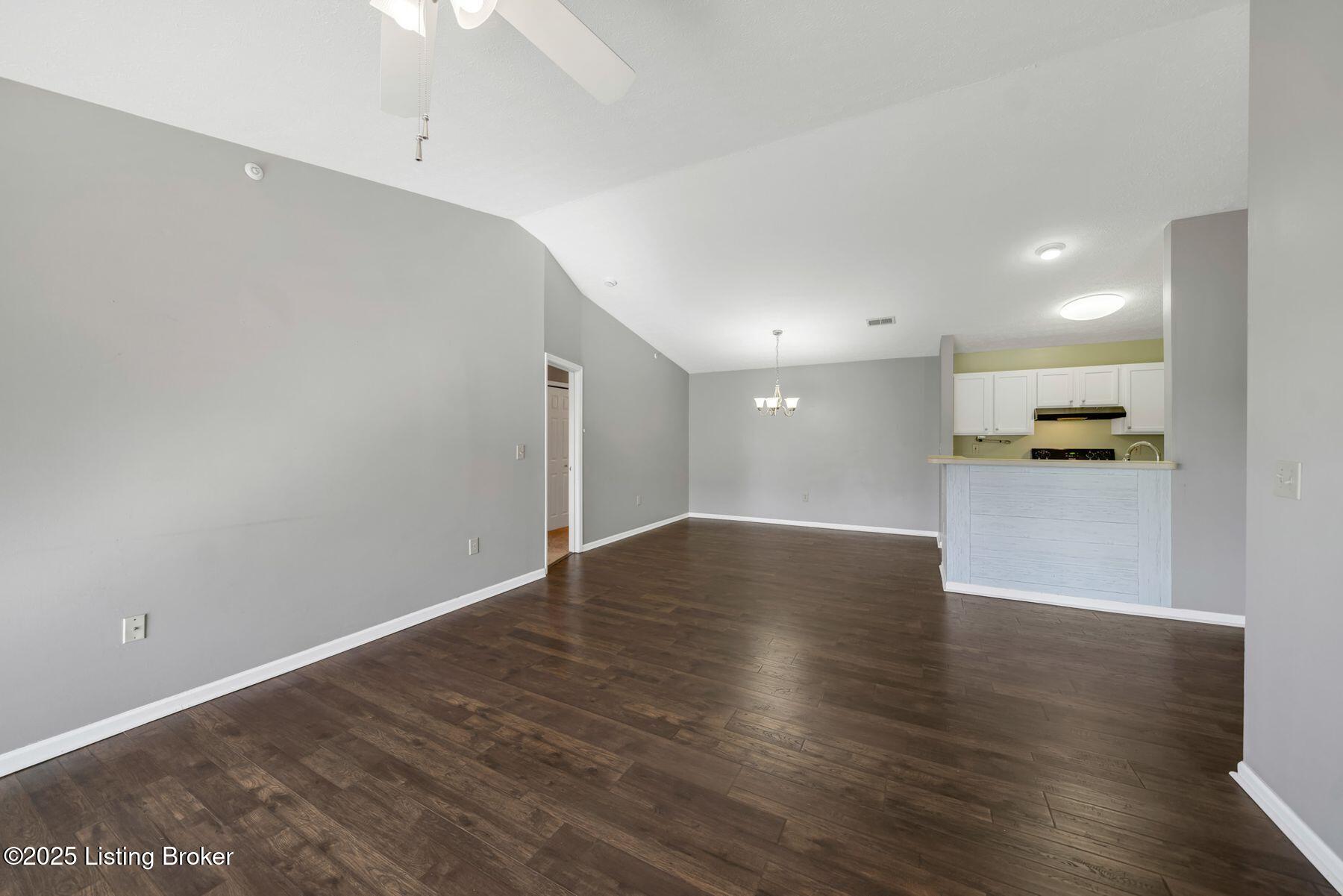 3807 Yardley Ct #312, Louisville, Kentucky image 18