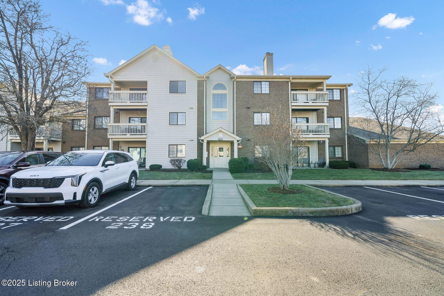 3807 Yardley Ct #312, Louisville, Kentucky image 35