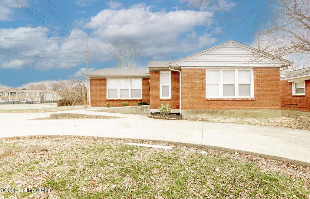 Photo of 3700 Taylorsville Rd, Louisville, KY 40220 (MLS # 1710074)