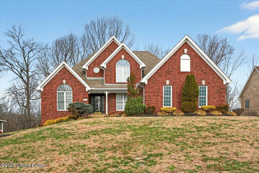 Photo of 7911 Princess Wood Ct, Louisville, KY 40214 (MLS # 1706205)