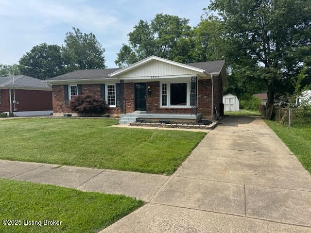5605 Alicante Ln, Louisville, Kentucky image 1