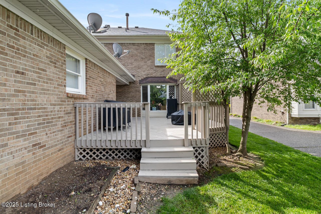 1813 Chaucer Ct, Louisville, Kentucky image 48