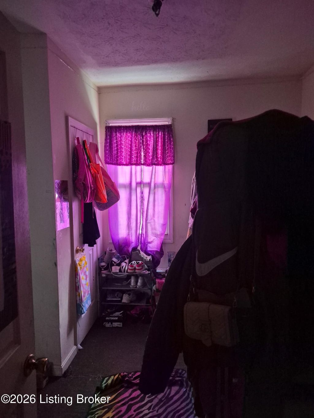 Photo of 1710 Gallagher St, Louisville, KY 40210 (MLS # 1709154)