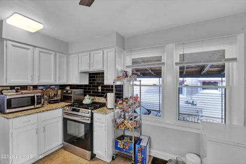 Tiny photo for 1021 Hathaway Ave, Louisville, KY 40215 (MLS # 1707874)