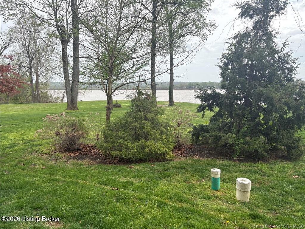 Photo of 5820 Upper River Rd #B, Jeffersonville, IN 47130 (MLS # 1724290)