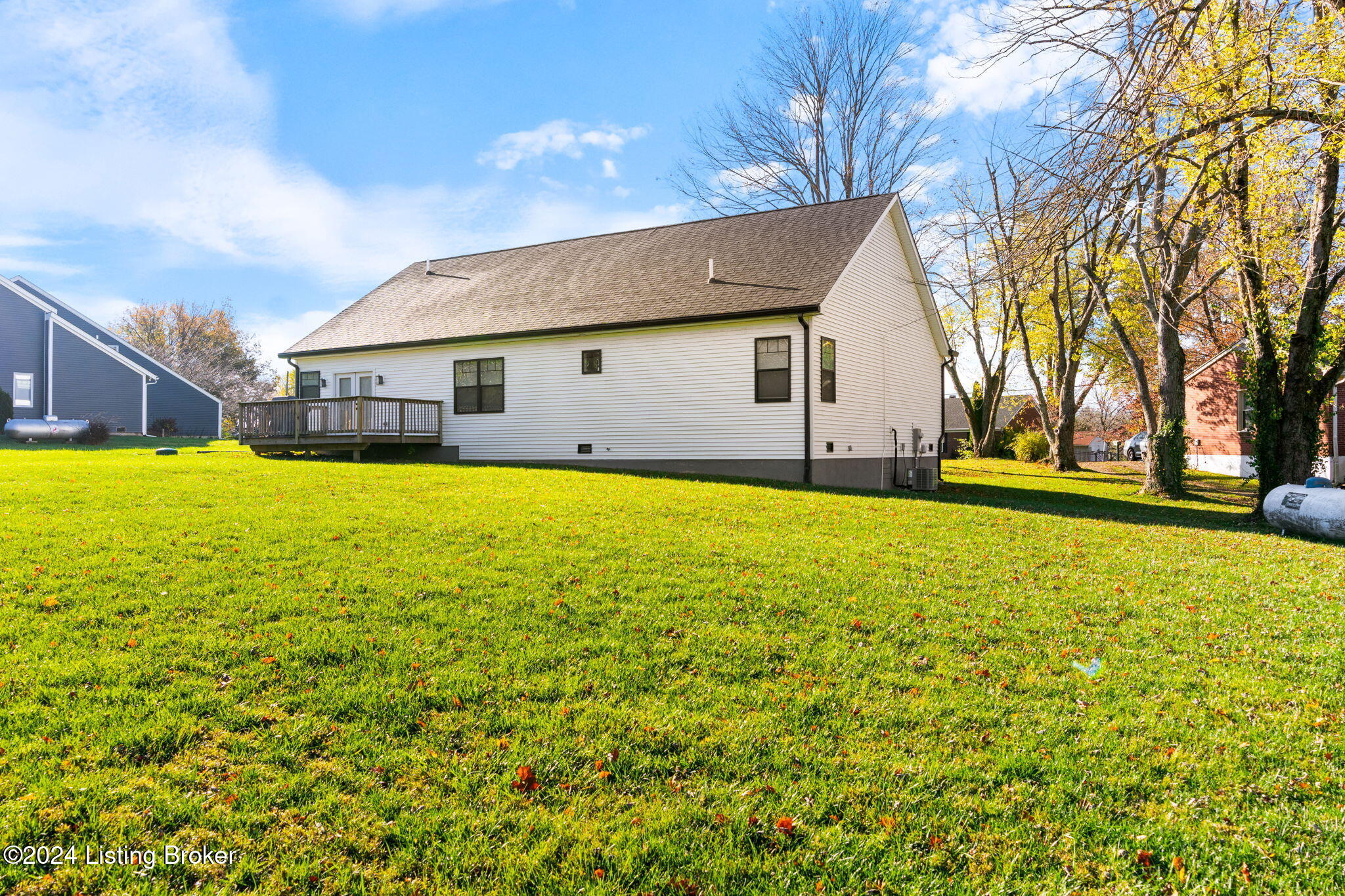 1807 Bass Cir, La Grange, Kentucky image 37