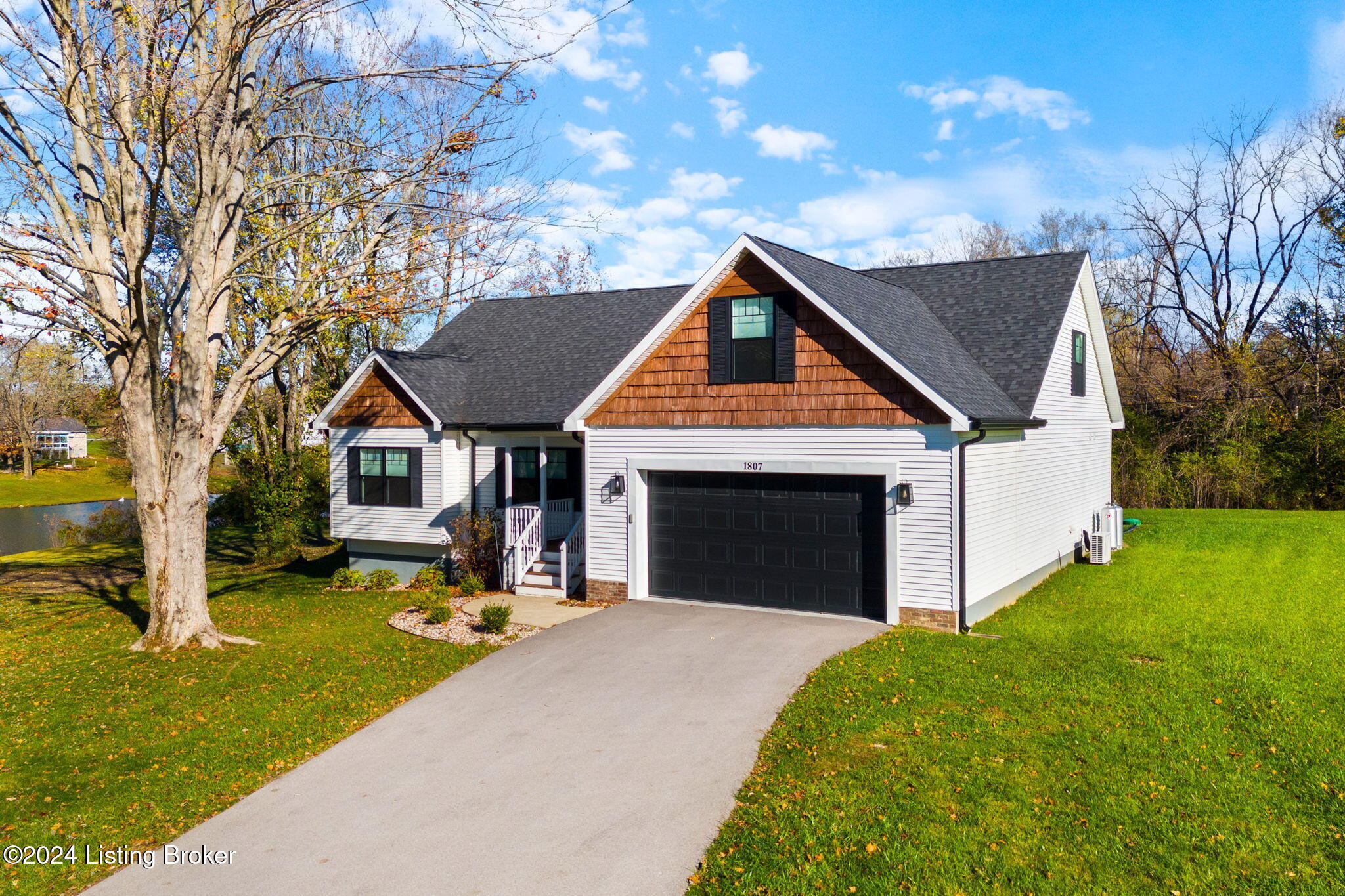 1807 Bass Cir, La Grange, Kentucky image 4
