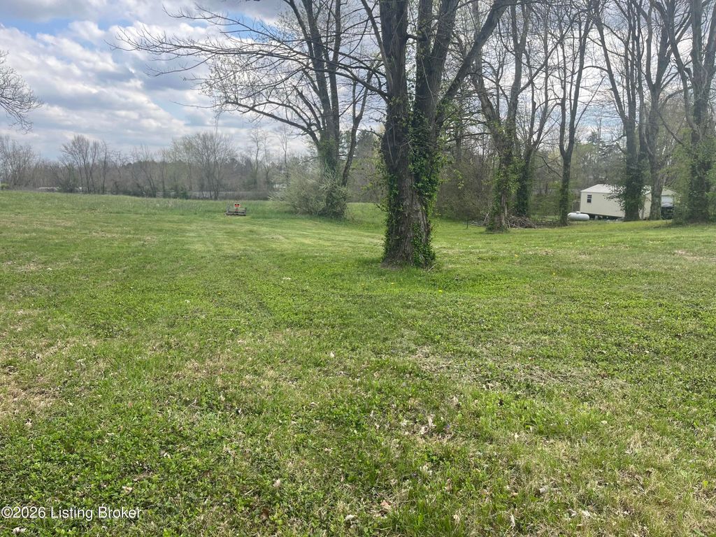 Photo of 712 W Main St, Leitchfield, KY 42754 (MLS # 1712897)