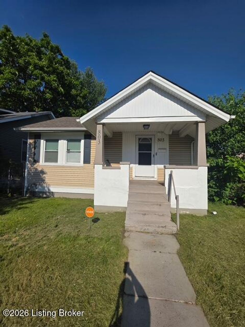 Photo of 803 S 31st St, Louisville, KY 40211 (MLS # 1719072)