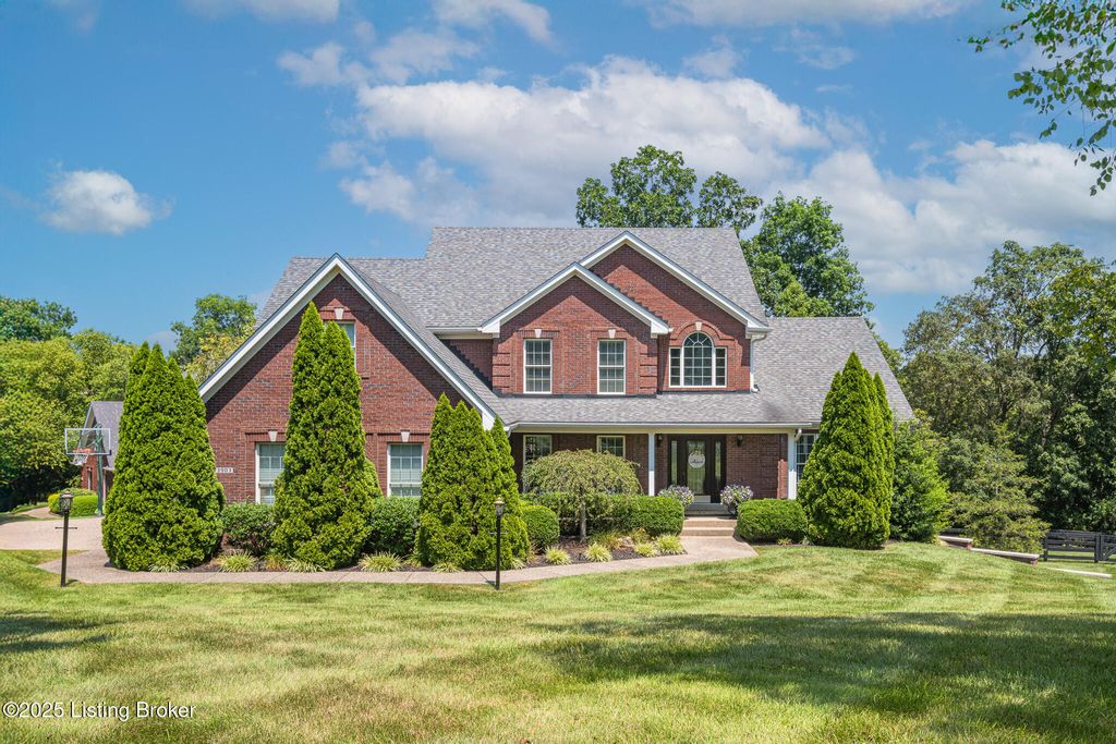 Photo of 3903 Clarke Pl, Crestwood, KY 40014 (MLS # 1694417)