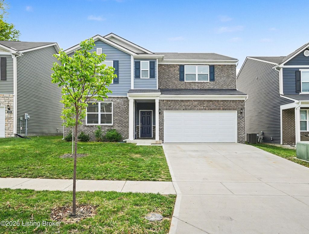 Photo of 4392 Coppice Trail, Louisville, KY 40229 (MLS # 1714745)