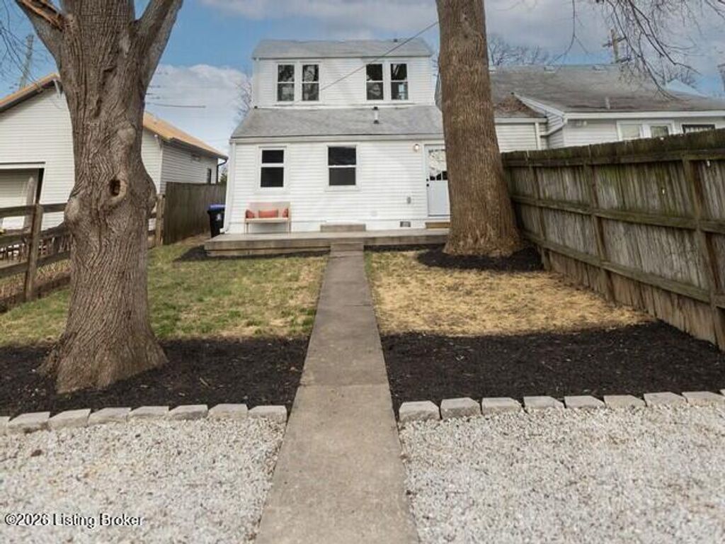 Photo of 1004 Ash St, Louisville, KY 40217 (MLS # 1710118)