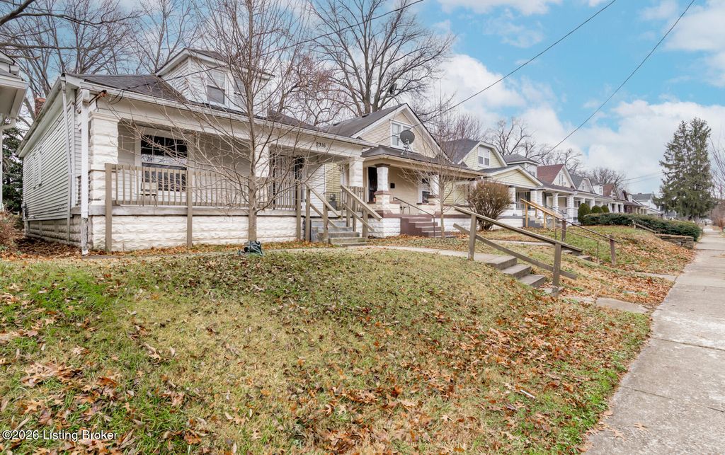 Photo of 2316 Greenwood Ave, Louisville, KY 40210 (MLS # 1707409)