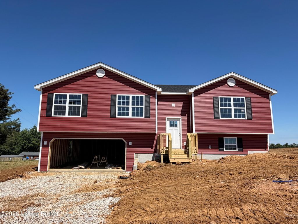 Photo of 320 Lee Rd, Vine Grove, KY 40175 (MLS # 1716795)