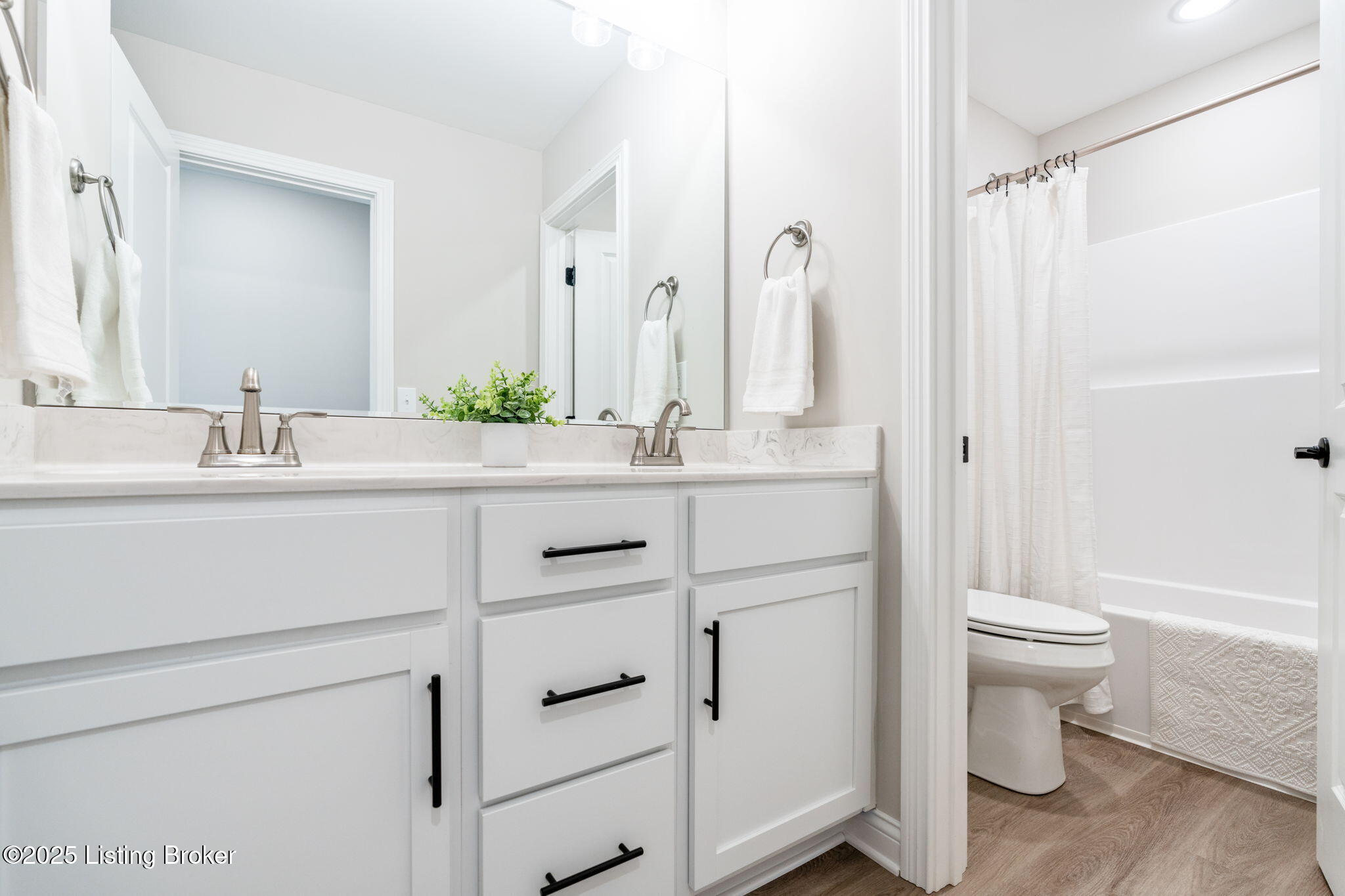 2822 Alder Wood Ln, La Grange, Kentucky image 33