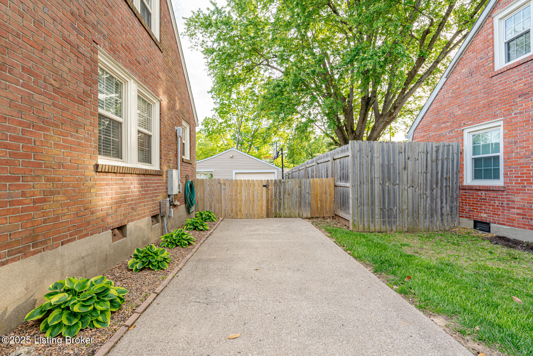 2830 Richland Ave, Louisville, Kentucky image 46