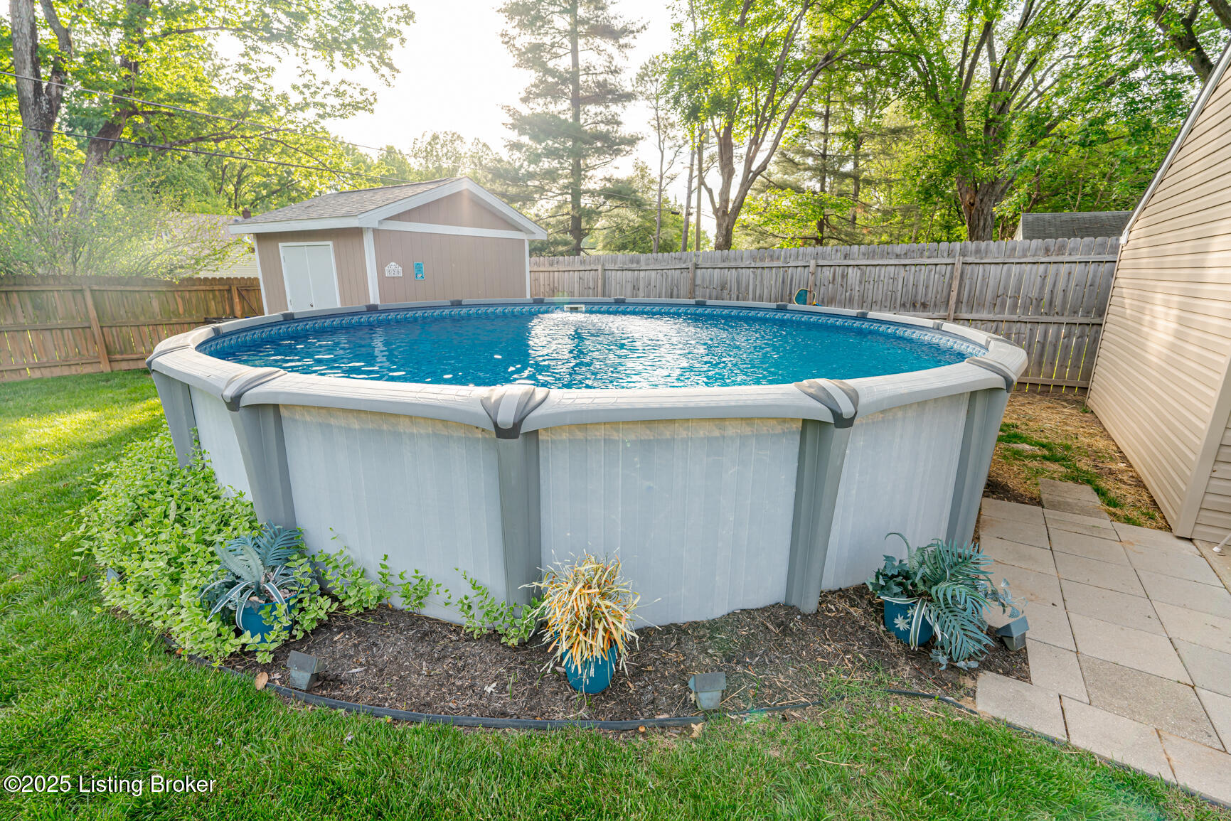 2830 Richland Ave, Louisville, Kentucky image 18