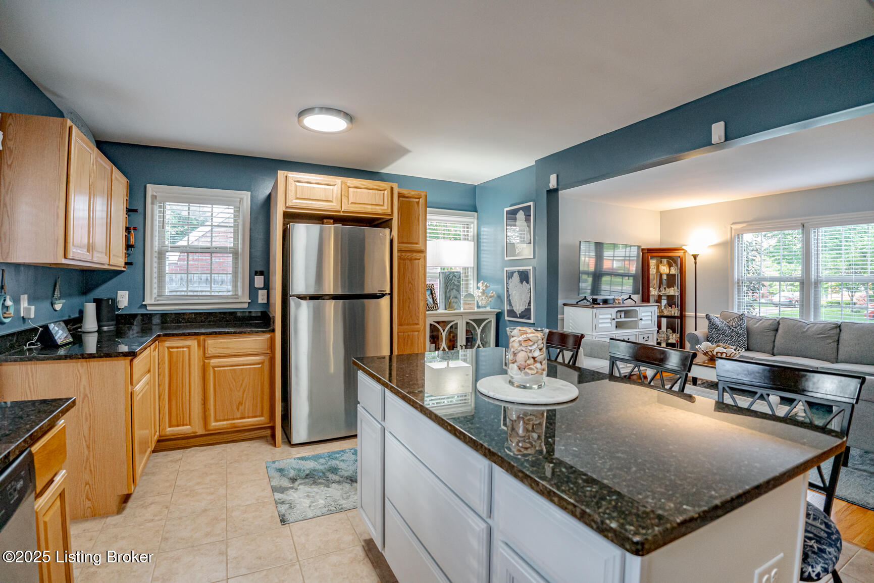2830 Richland Ave, Louisville, Kentucky image 24