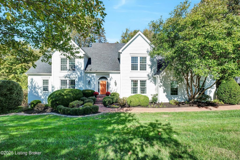 Photo of 7013 Breakwater Pl, Prospect, KY 40059 (MLS # 1701662)