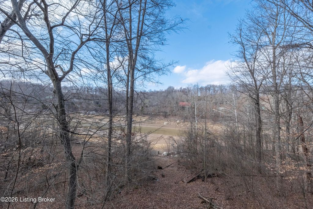 Photo of 672 Fentress Hideout Ln, Westview, KY 40178 (MLS # 1711676)