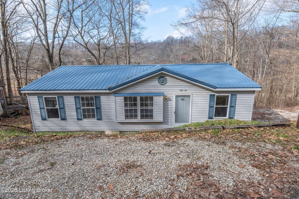 Photo of 672 Fentress Hideout Ln, Westview, KY 40178 (MLS # 1711676)