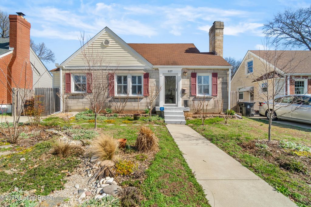 Photo of 527 Forum Ave, Louisville, KY 40214 (MLS # 1712031)