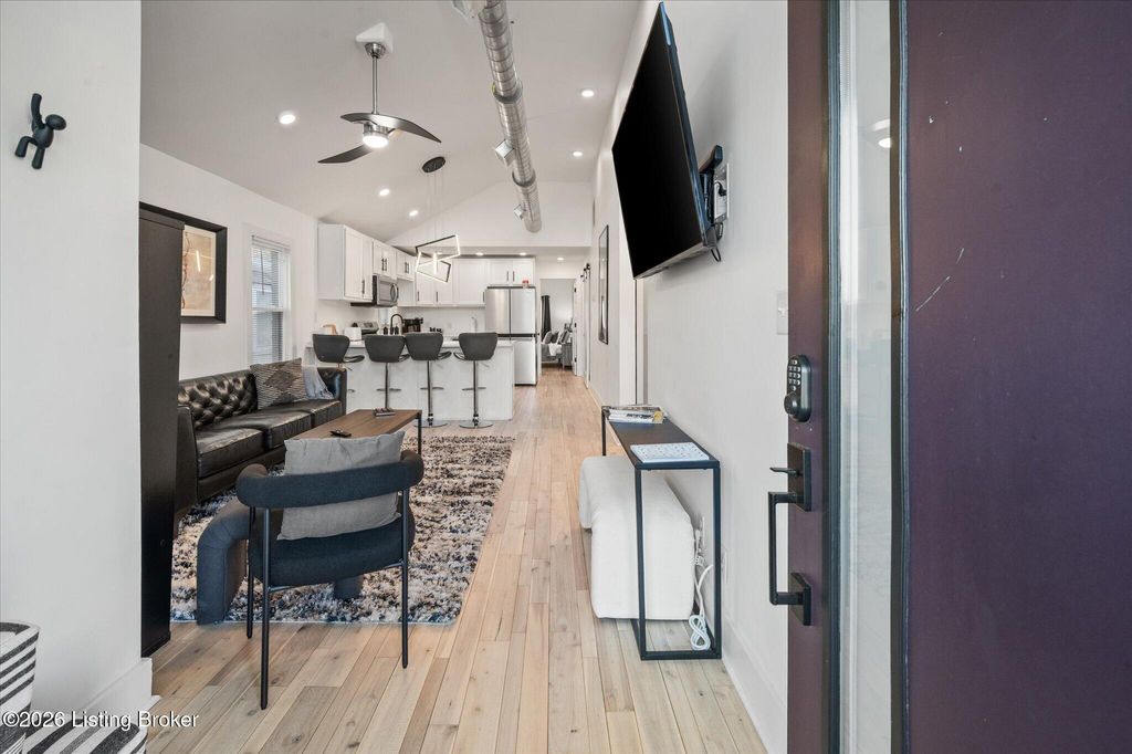 Photo of 1200 Ellison Ave, Louisville, KY 40204 (MLS # 1714168)