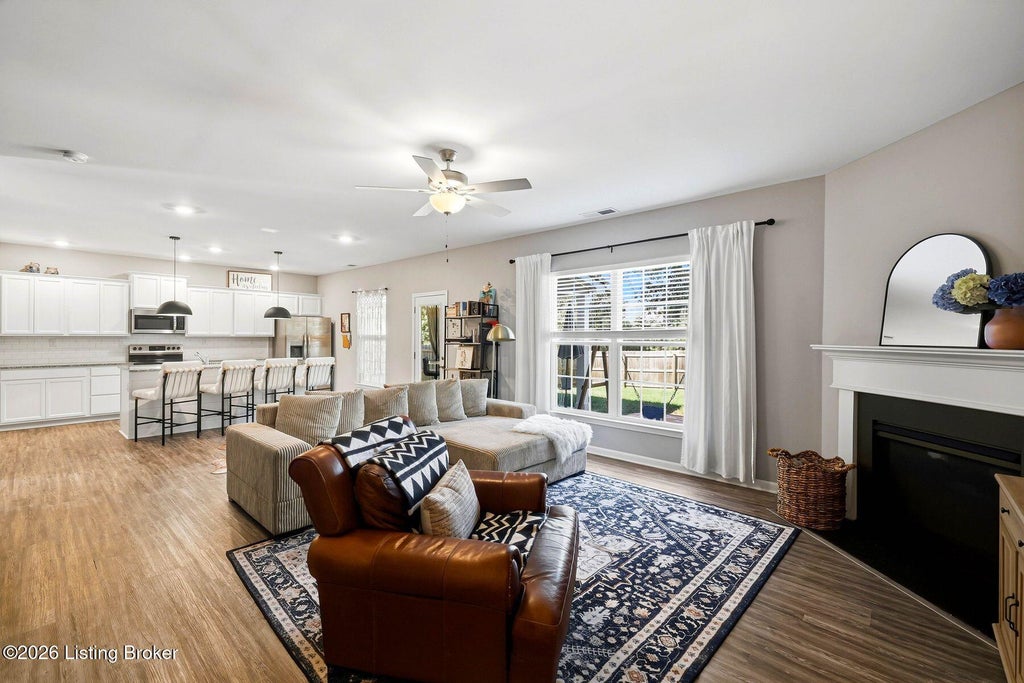 Photo of 11515 Caswell Springs Way, Louisville, KY 40291 (MLS # 1729354)
