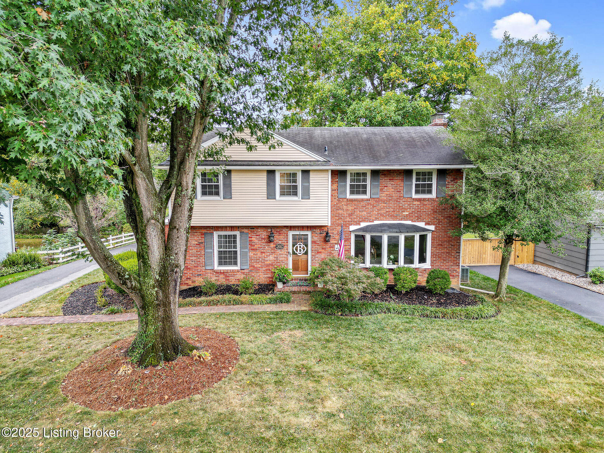 3612 Fallen Timber Dr, Louisville, Pennsylvania image 1