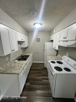 6500 HACKEL DR APT 3, LOUISVILLE, KY 40258 - Image 025bf3c4194596b5bfcbe22ce920d8ca/2665217159