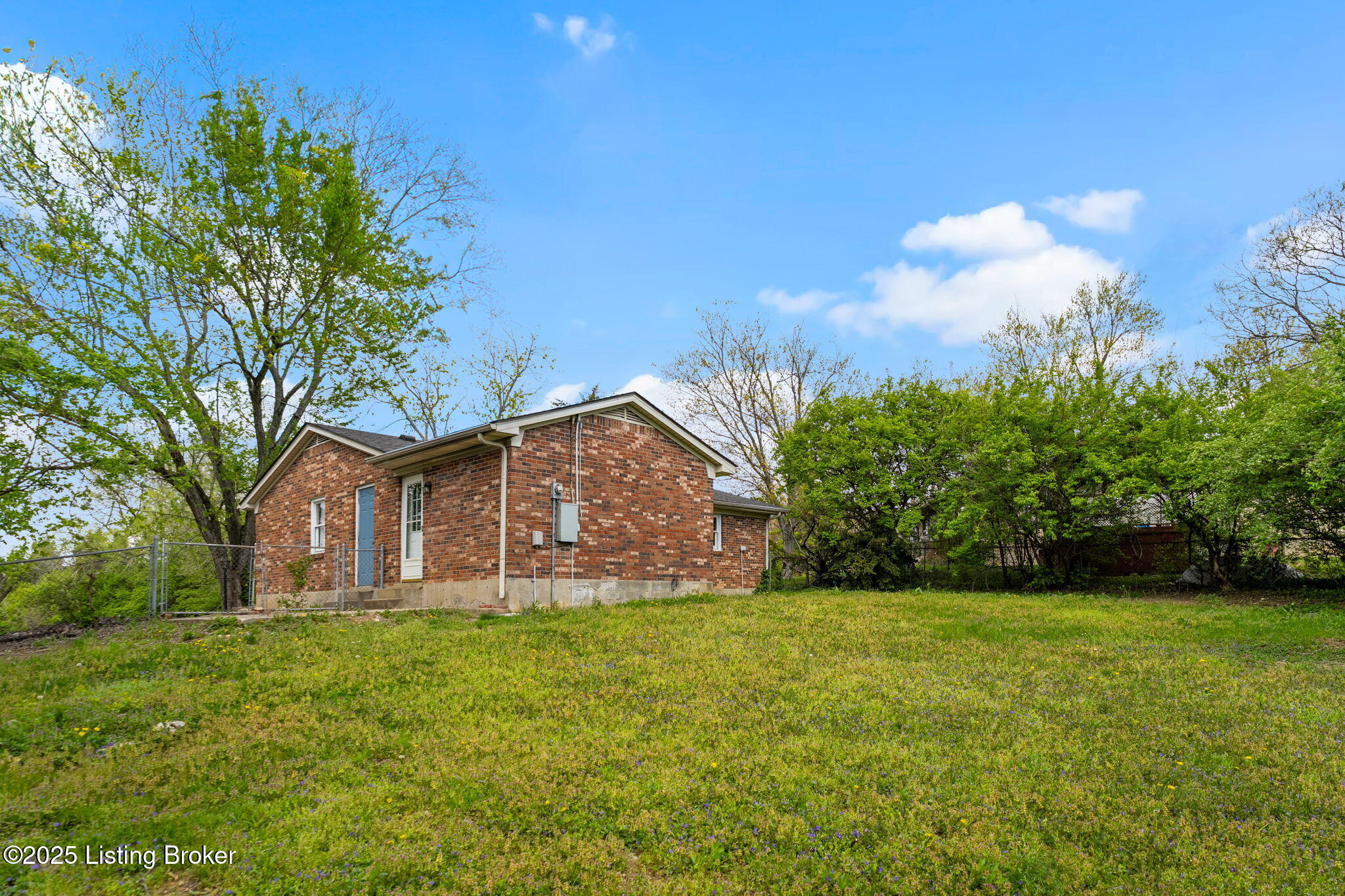 6919 Holly Lake Dr, Louisville, Pennsylvania image 23