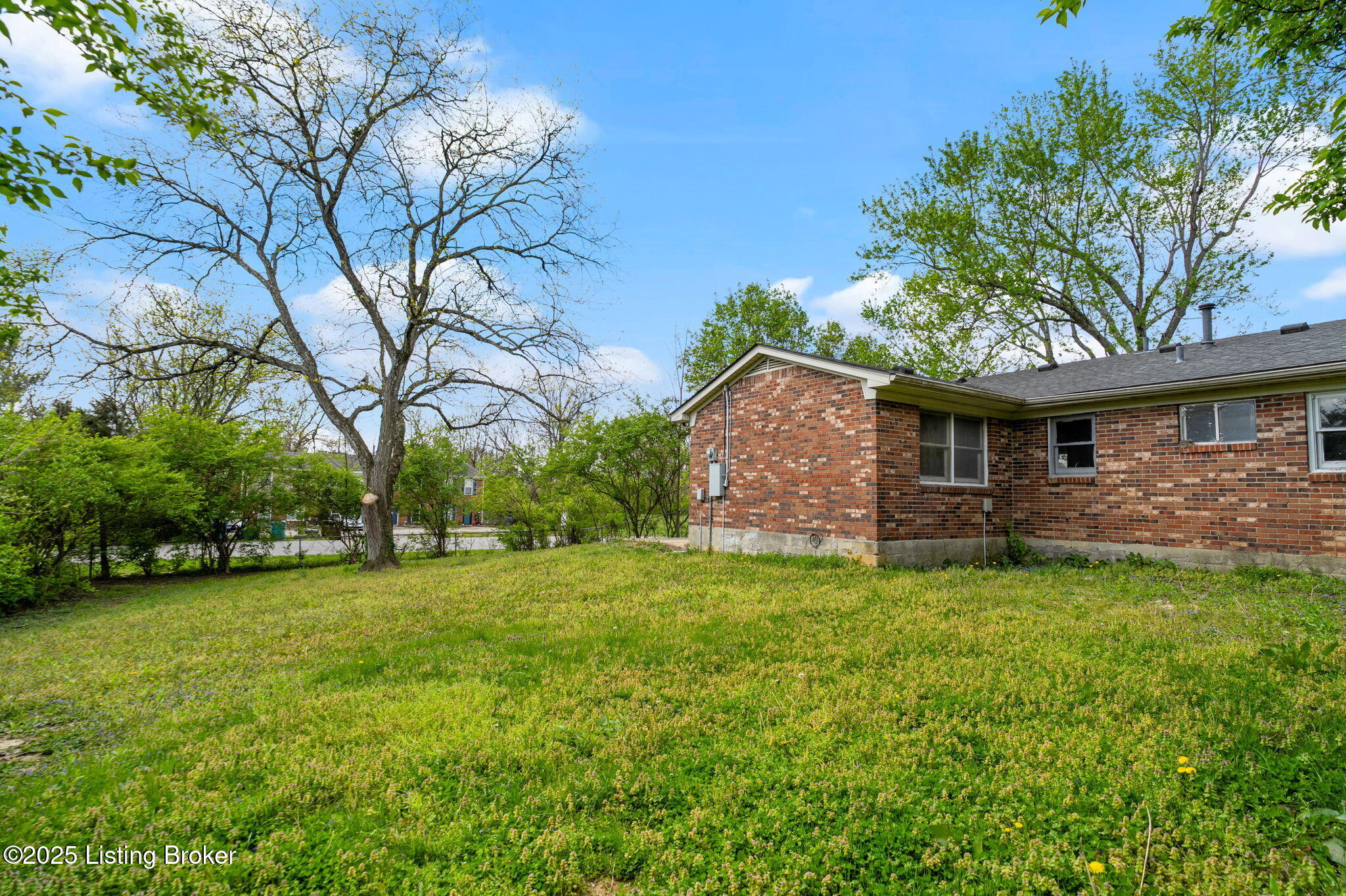 6919 Holly Lake Dr, Louisville, Pennsylvania image 26