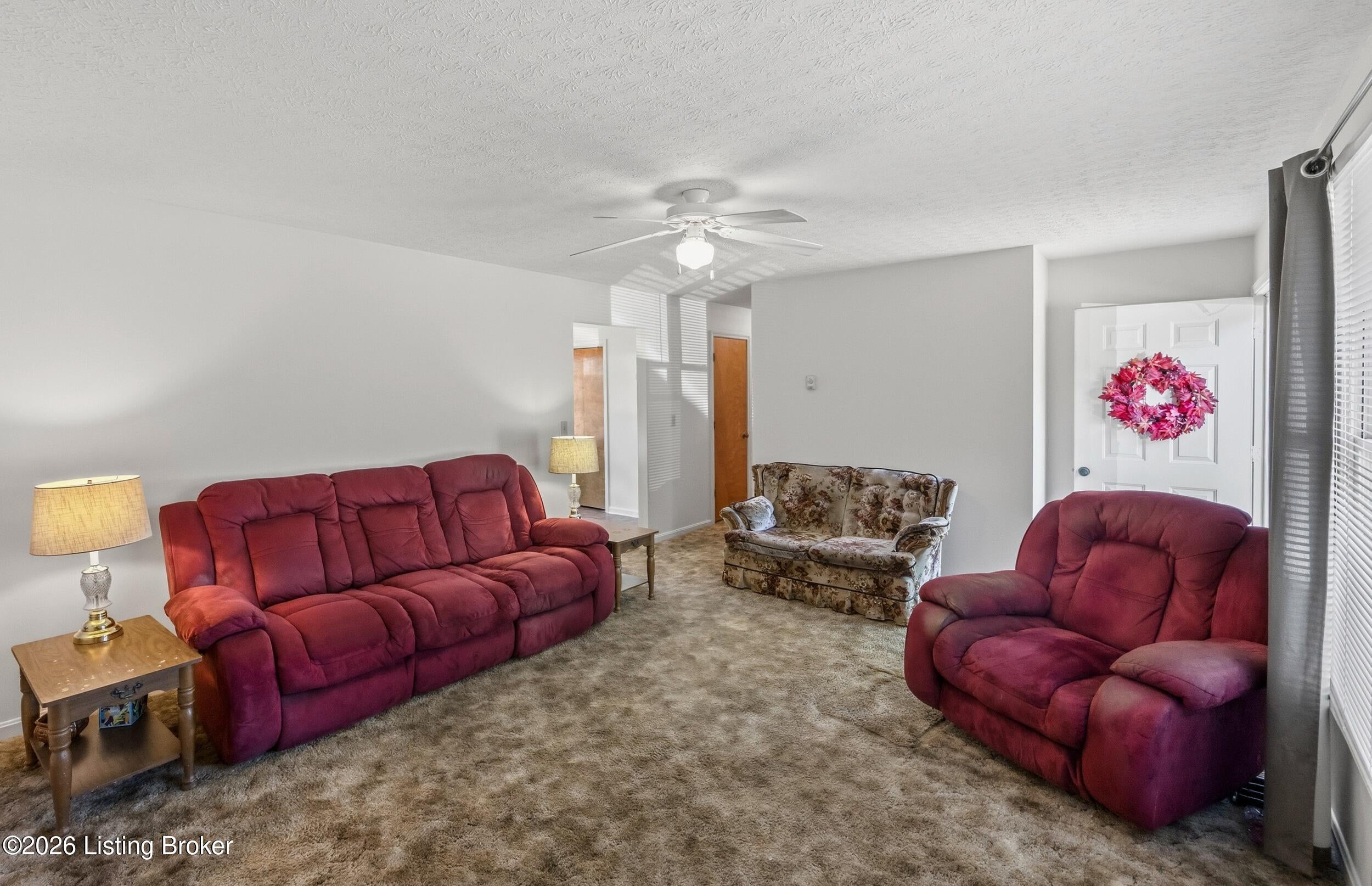 122 Raisor Ave