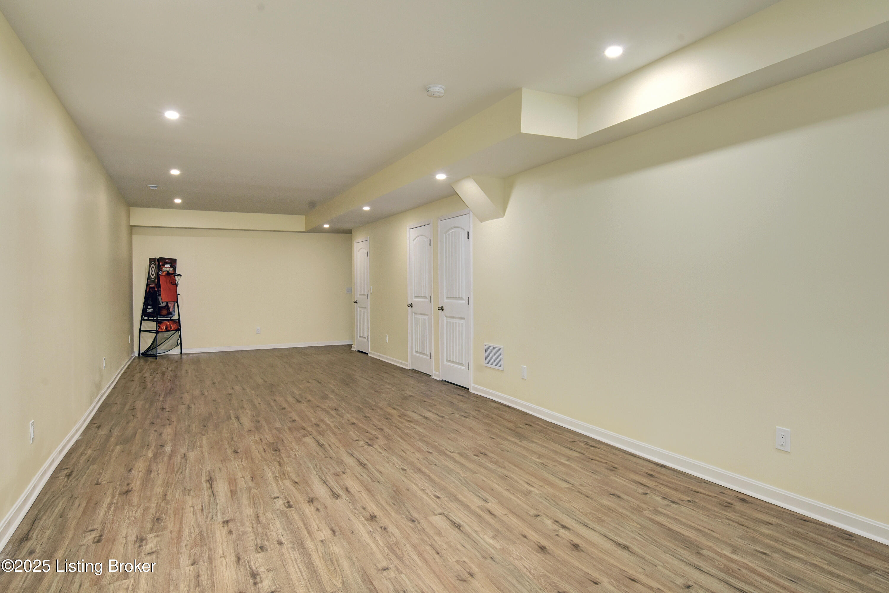 12621 Orell Station Pl, Louisville, Pennsylvania image 25
