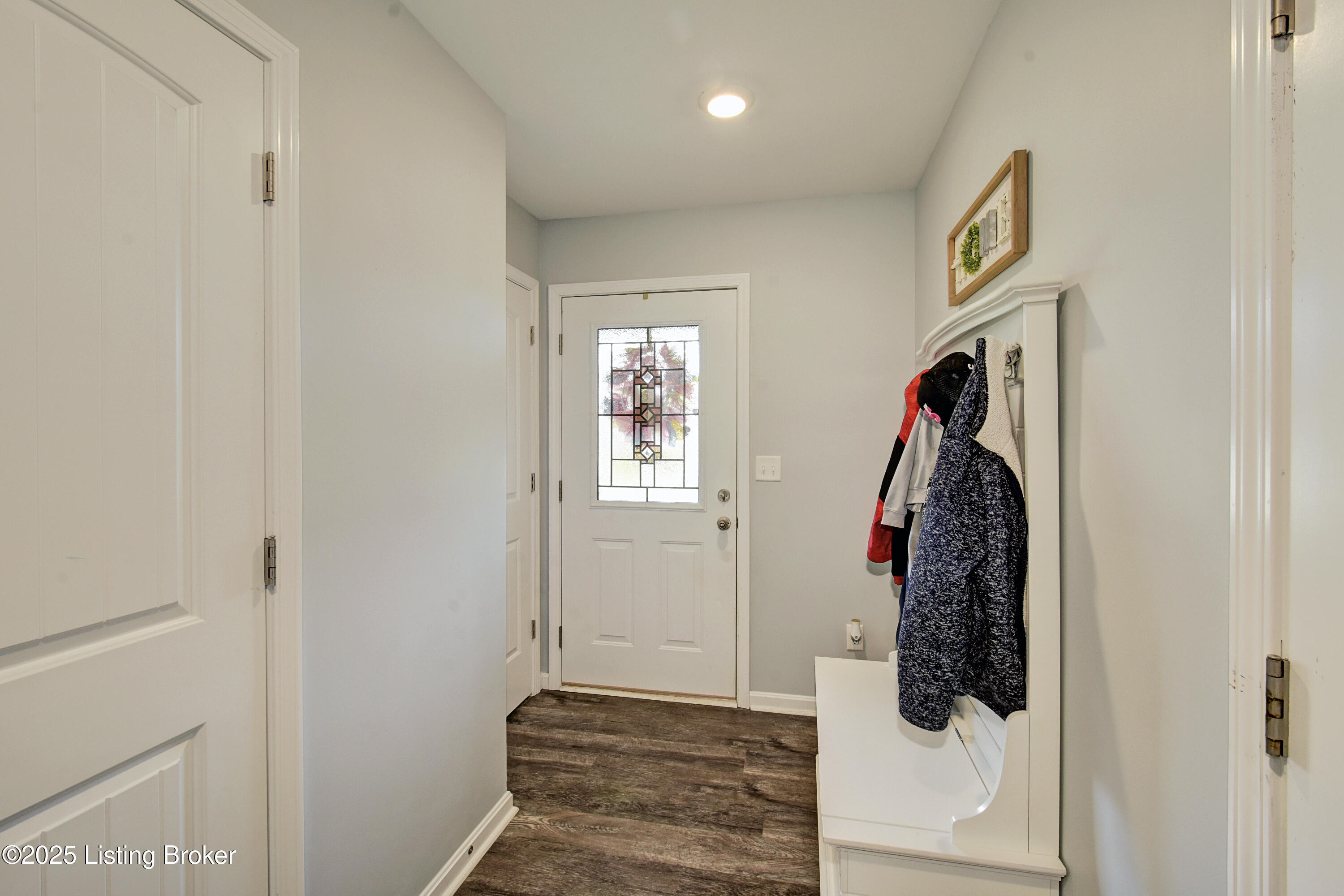 12621 Orell Station Pl, Louisville, Pennsylvania image 3