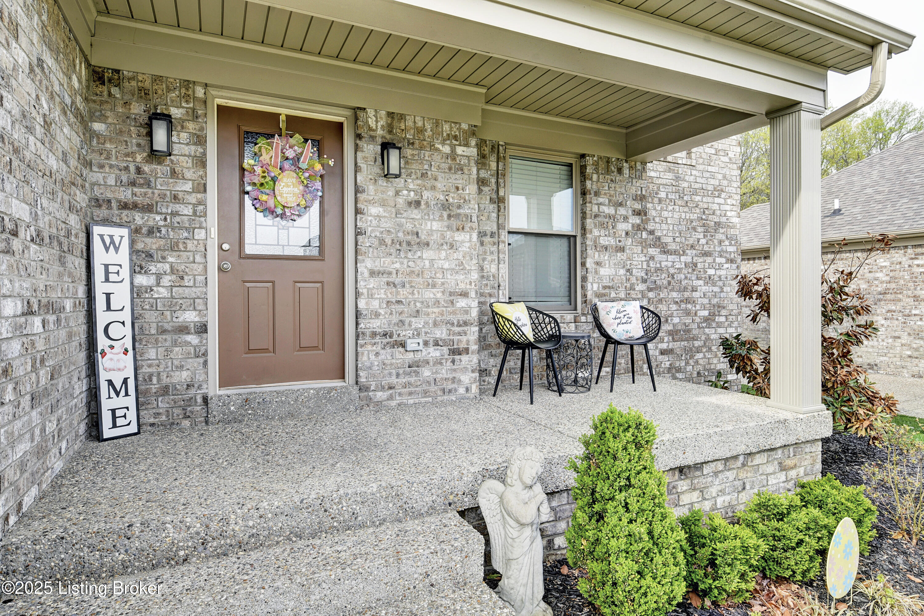 12621 Orell Station Pl, Louisville, Pennsylvania image 2