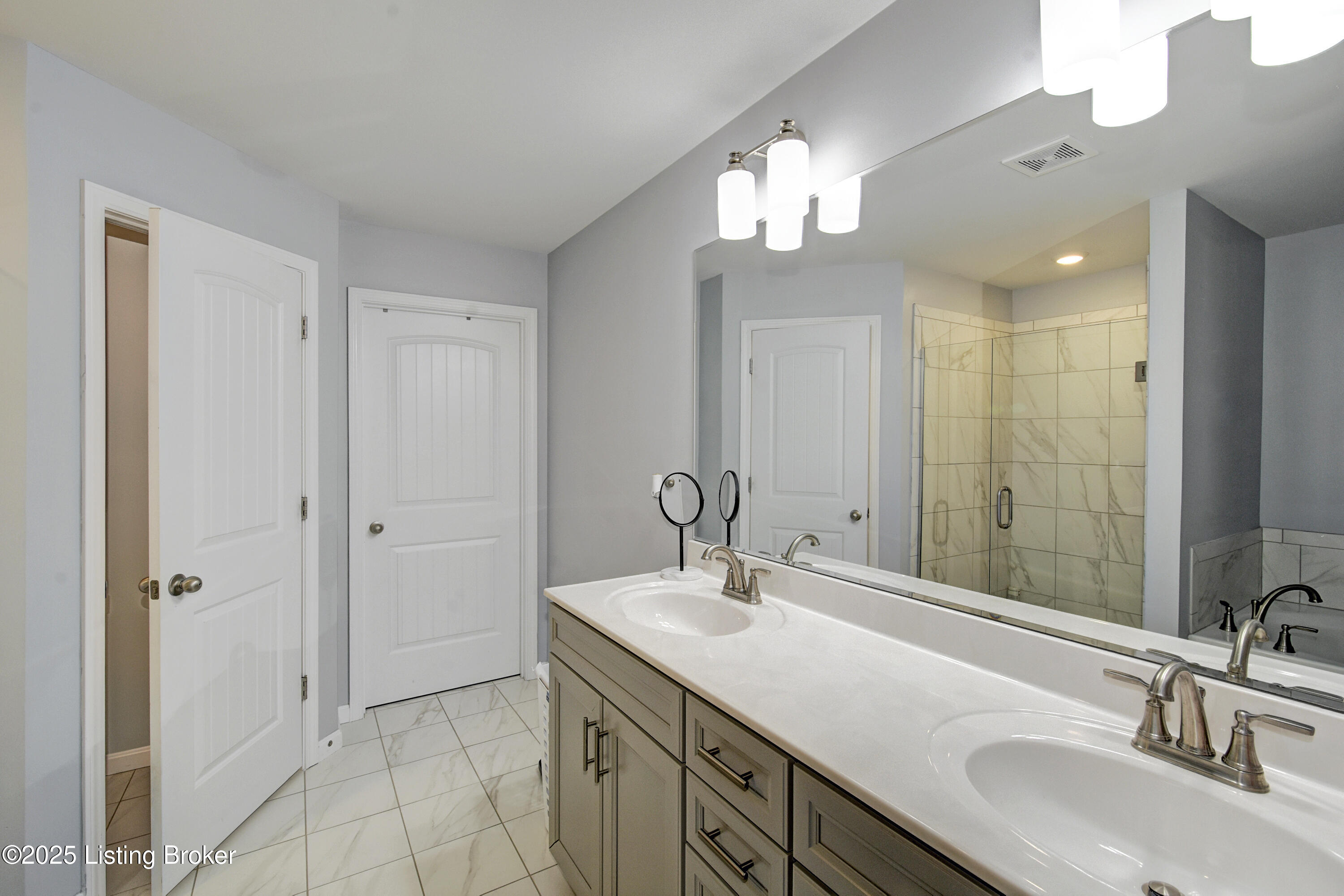 12621 Orell Station Pl, Louisville, Pennsylvania image 15