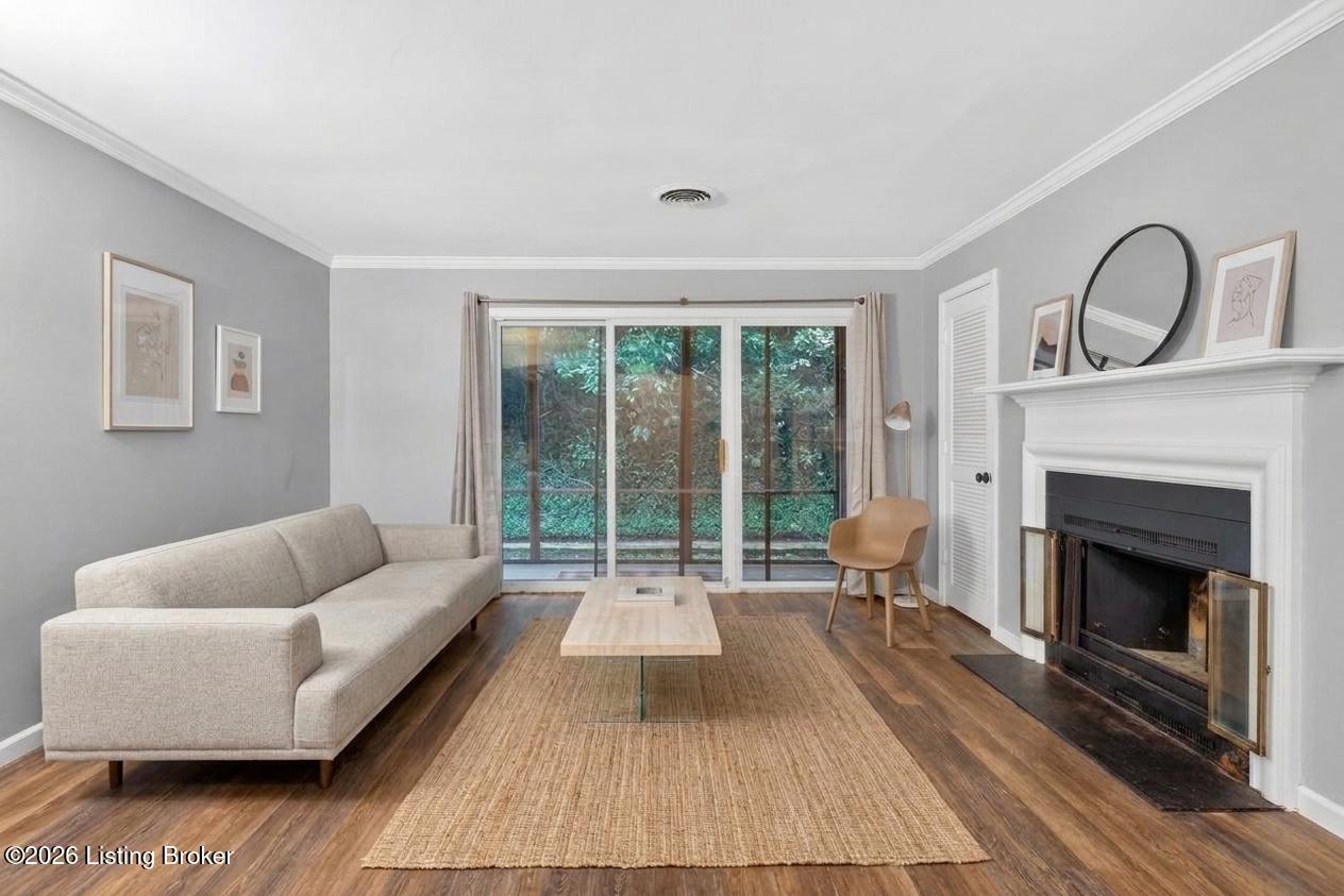 410 Mockingbird Valley Rd APT 11