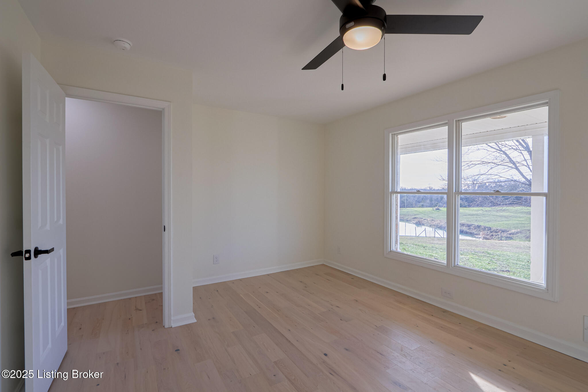 9415 Rockycreek Ln, Louisville, Kentucky image 36