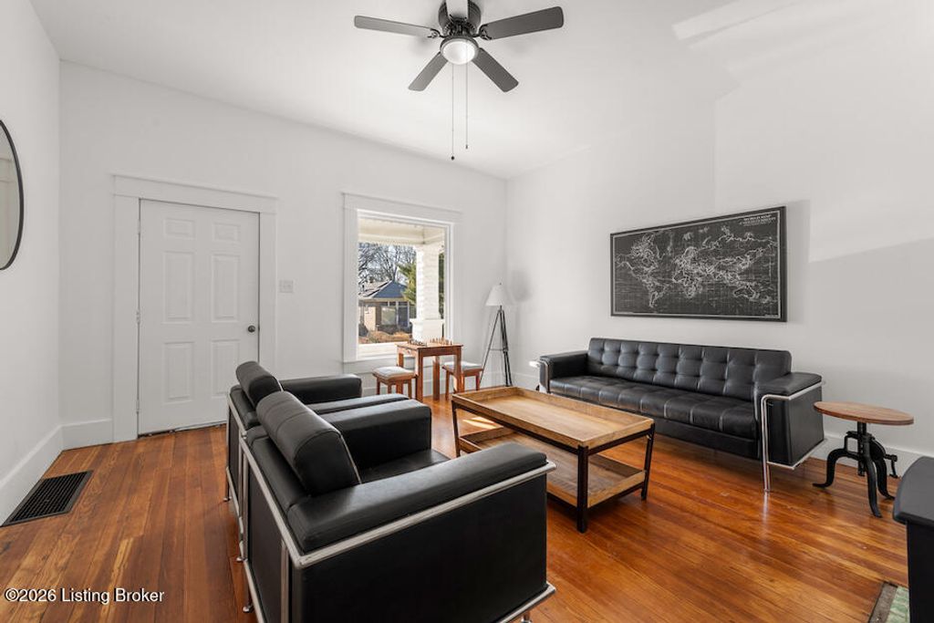 Photo of 1949 Payne St, Louisville, KY 40206 (MLS # 1712787)