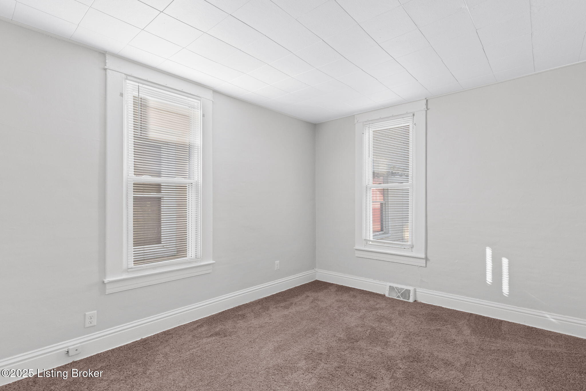 207 Ottawa Ave, Louisville, Pennsylvania image 21