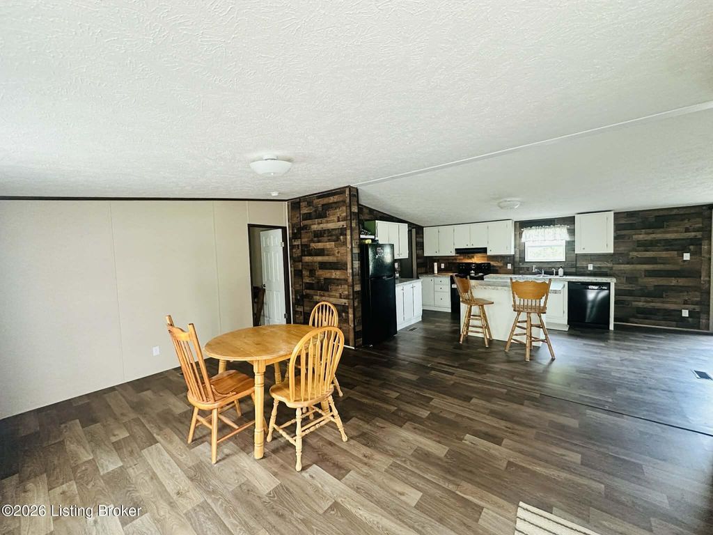 Photo of 620 Morgan Rd, Payneville, KY 40157 (MLS # 1714563)