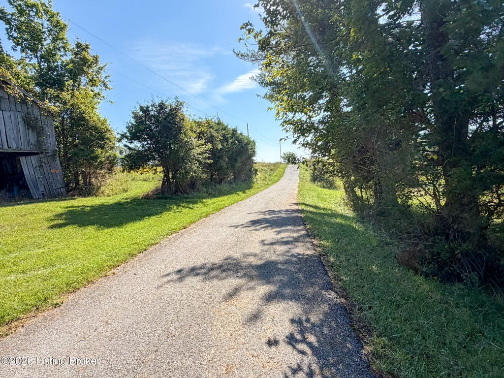 Photo of 1900 Ritter Ln, Waddy, KY 40076 (MLS # 1729127)