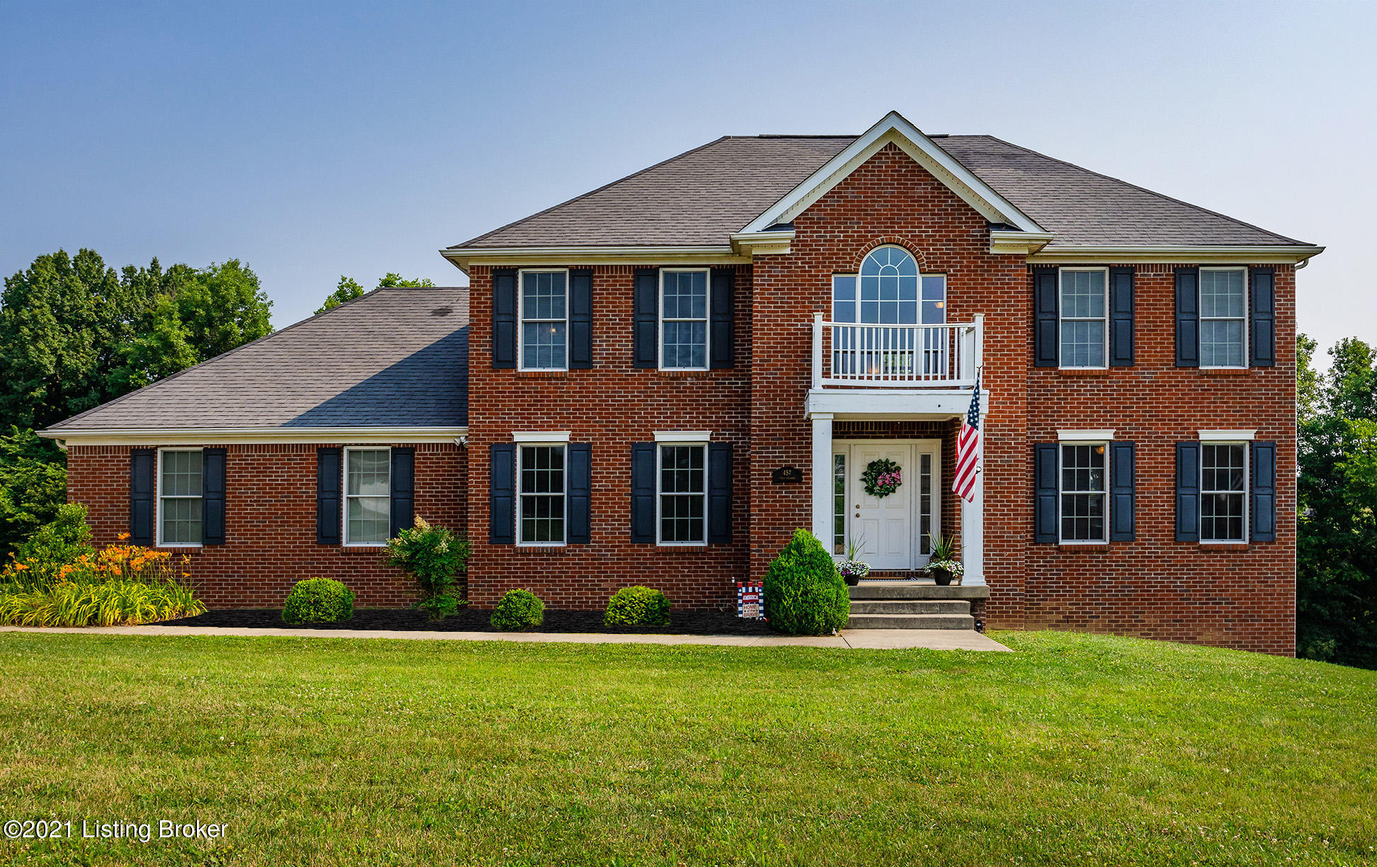 Photo 1 of 63 — 457 Peach Orchard Cir, Louisville, KY 40023