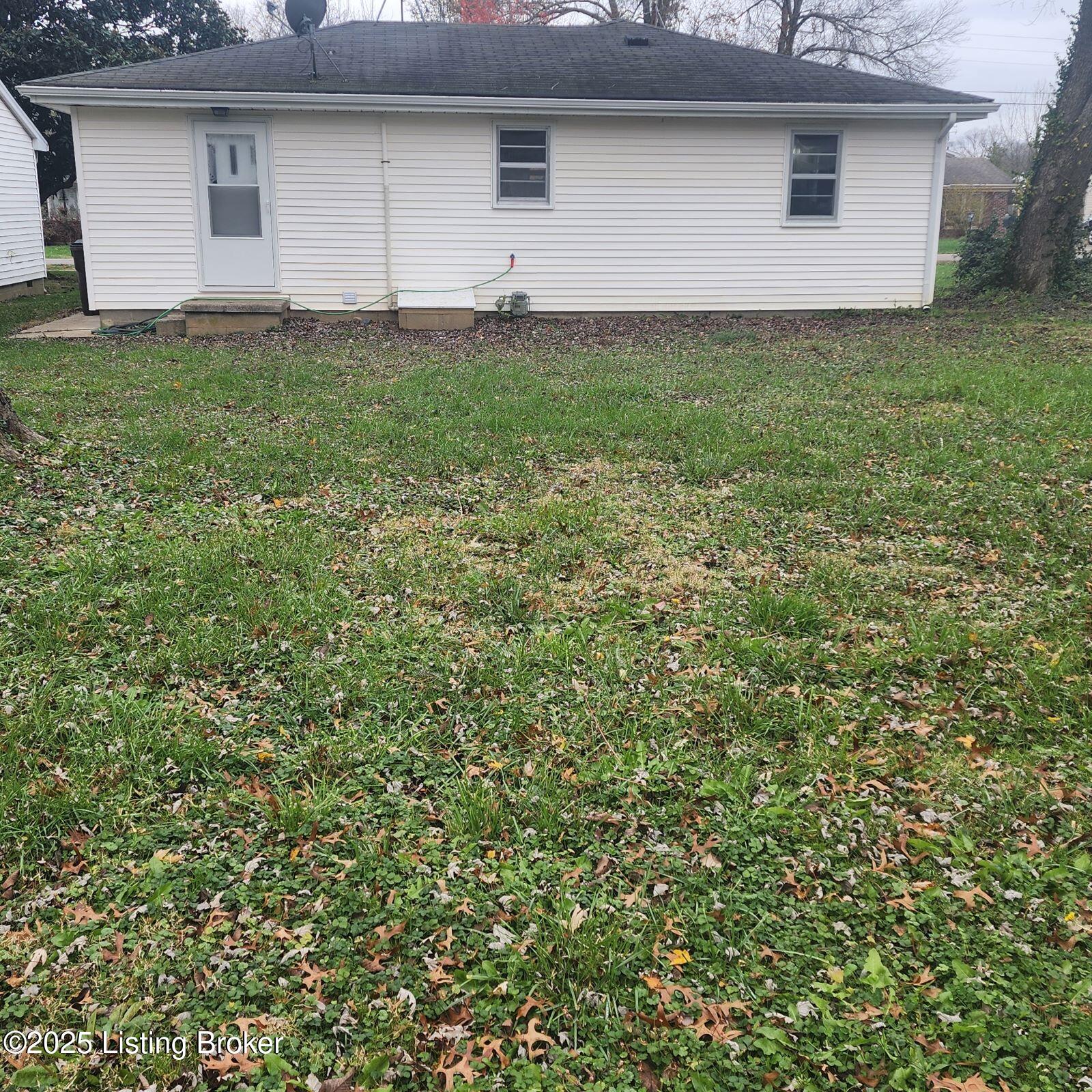 101 Houston Ct, Taylorsville, Kentucky image 3